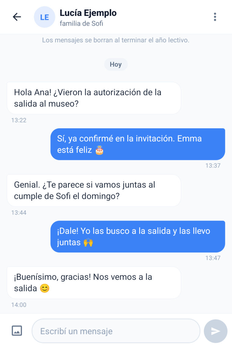 Chat de tribbu entre dos familias del curso, sin teléfonos a la vista